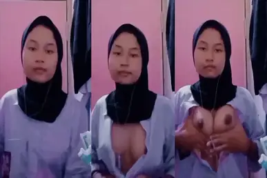 Bokep Jilbab VCS Bocil Sange Remas Toket Sendiri