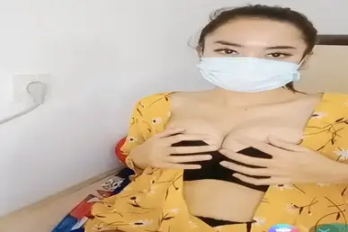 Putri Live Binal Tunjuk Barang Asli Bikin Ngiler